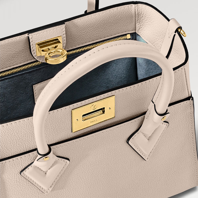 LV オンマイサイド PMRef: M57729